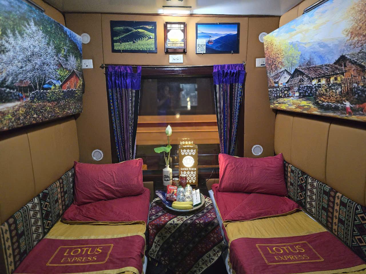 Hanoi - Lao Cai, SP3 (22h00 – 05h55), 2-sleeper cabin, please double the price if you travel alone (2-sleeper cabin type, One Way)